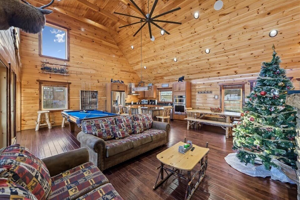 17-Living Room