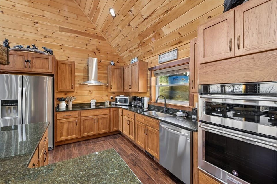 19-Kitchen