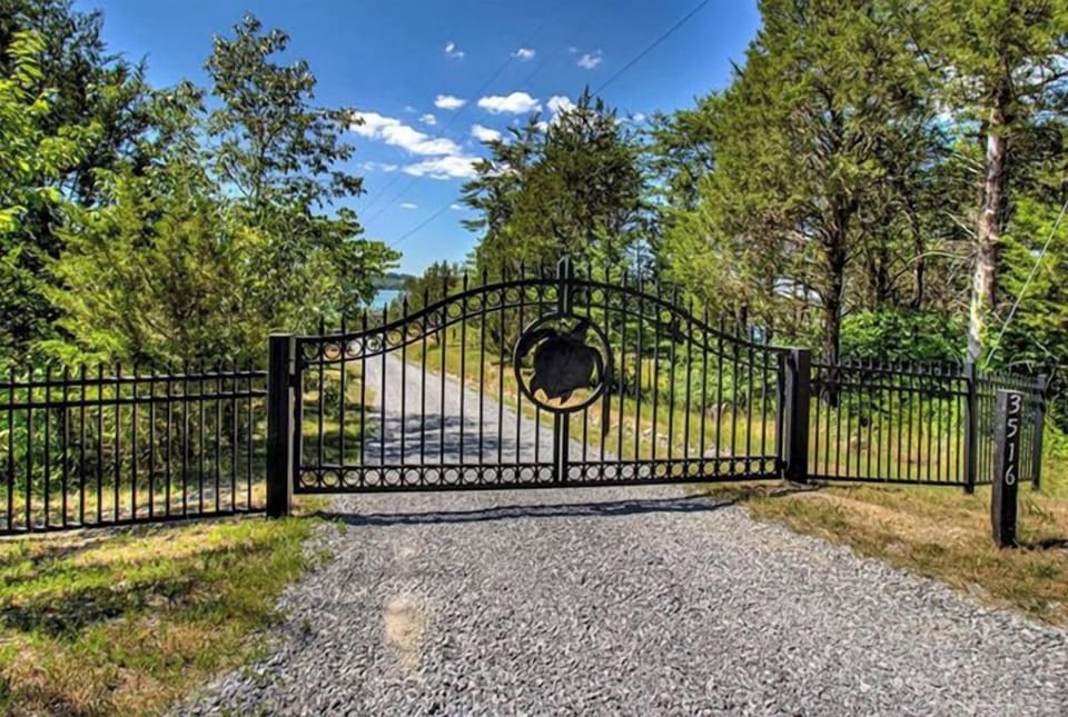 1653qYfbNDaBDk-20230418191407