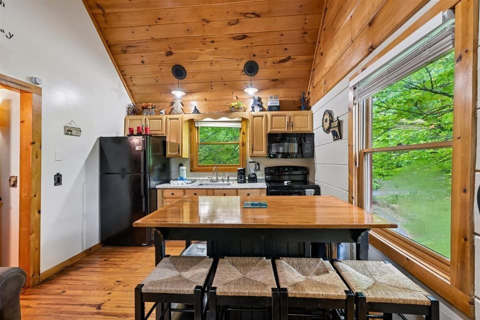 27-Kitchen