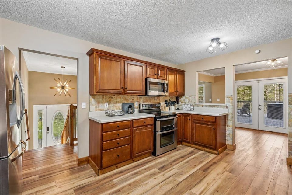 28-Kitchen