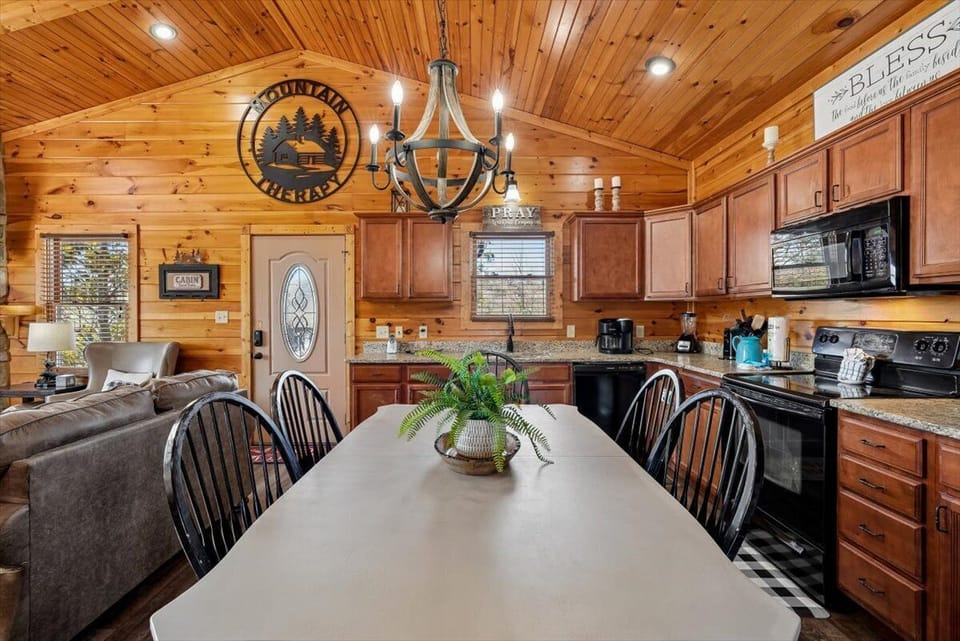 14-Kitchen
