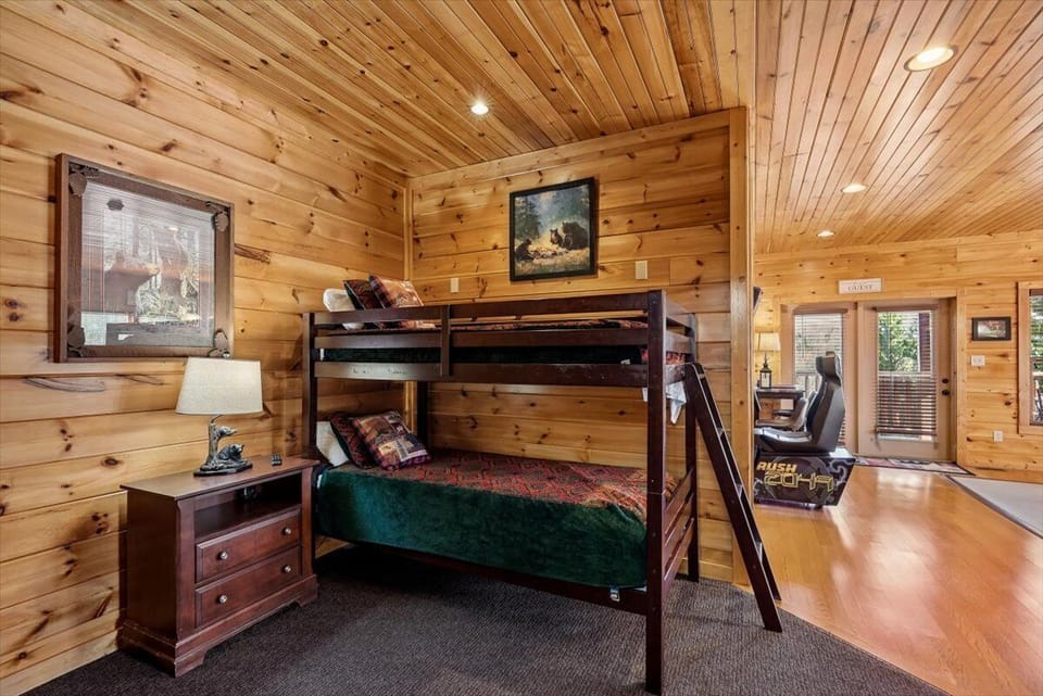 10-Bunk Bed