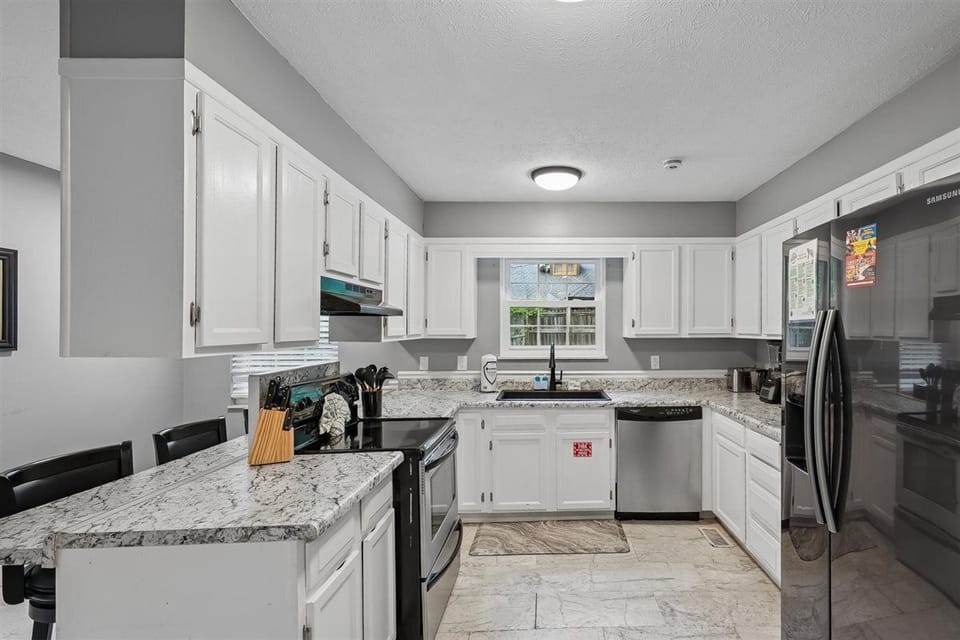 12-Kitchen