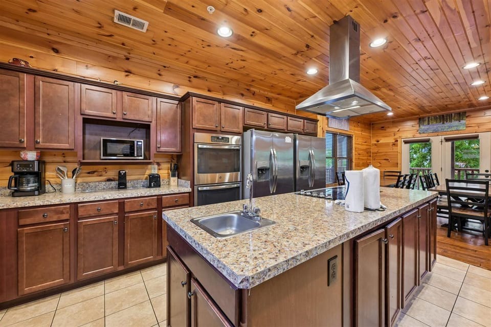 018-Kitchen