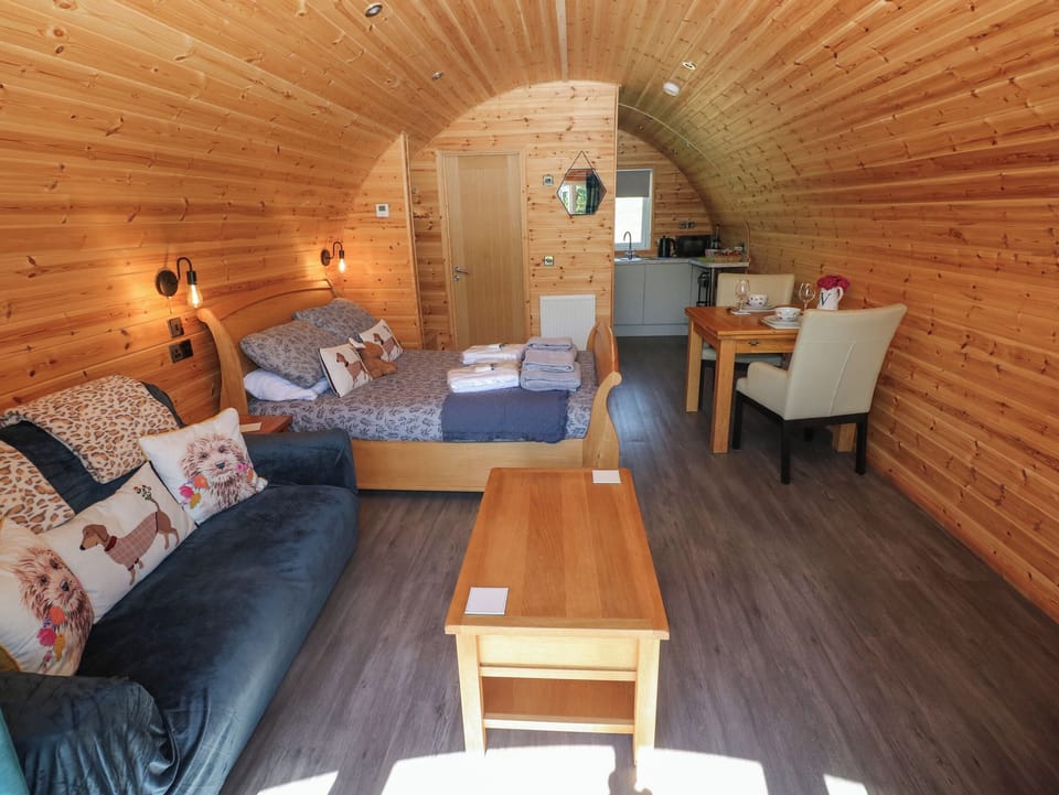 Cottage | Interior