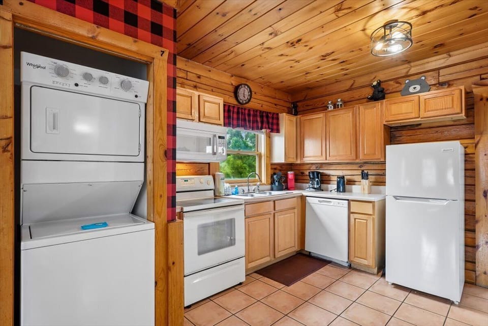 15-Kitchen