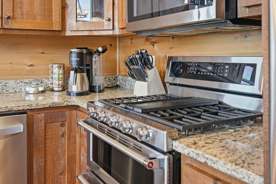 Create and connect in the large kitchen