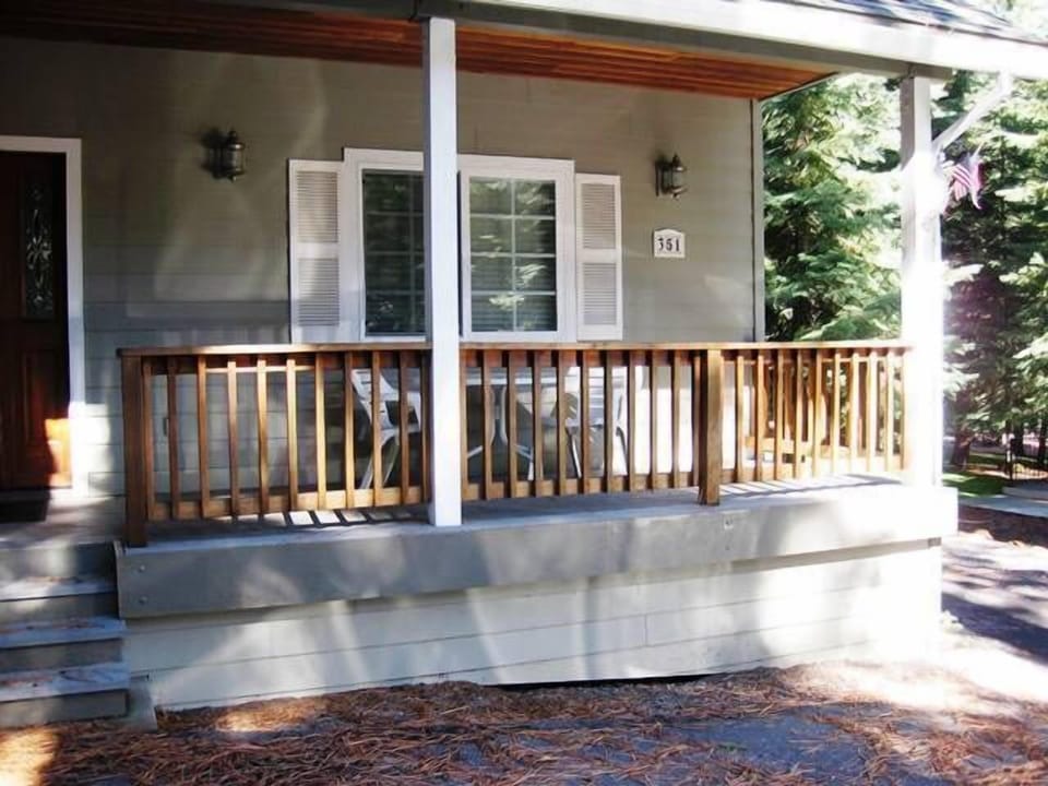 Front Deck 1