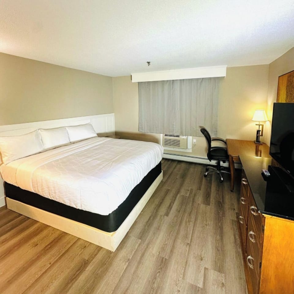Unit with 1 King size bed