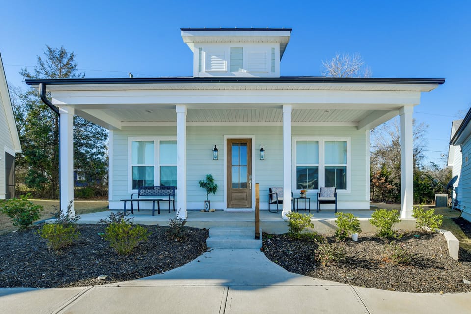 Greenwood Vacation Rental | 2BR | 2BA | 1,000 Sq Ft