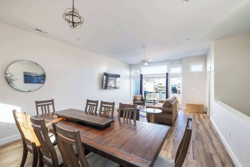 Dining & Living