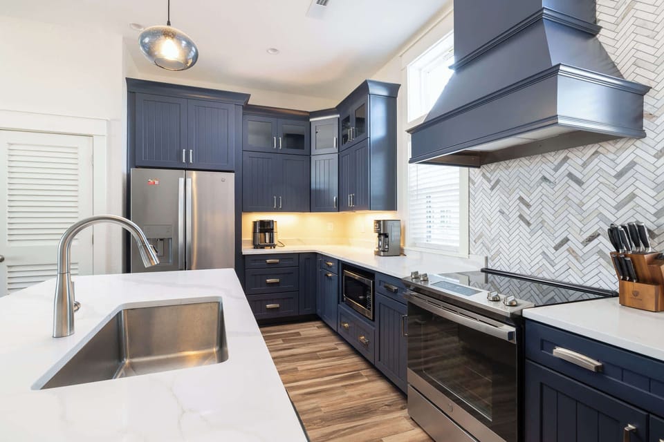 Fully Stocked Kitchen