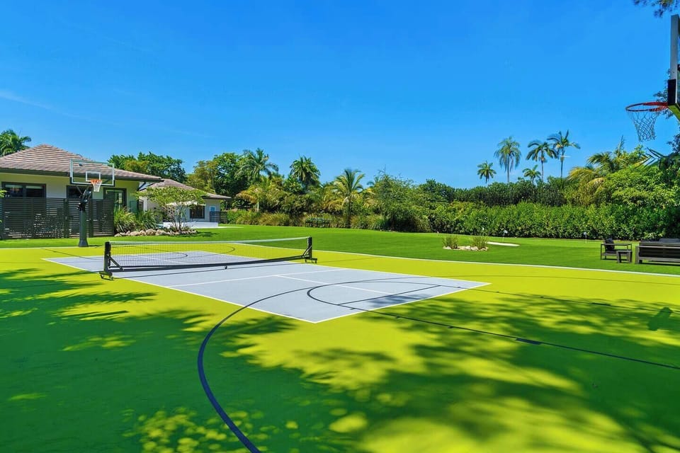 Sport court