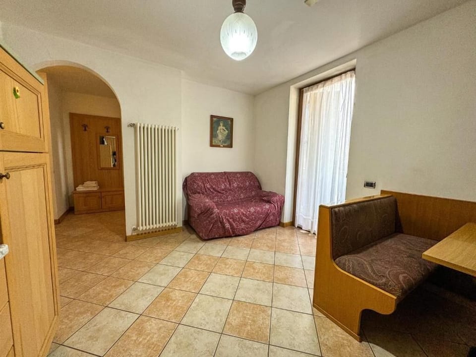 Apartment, Balcony, Garden View | Living area