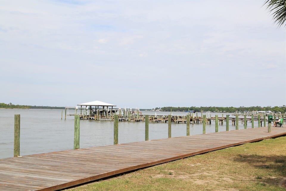 Boardwalk to the fishing pier/boat dock.