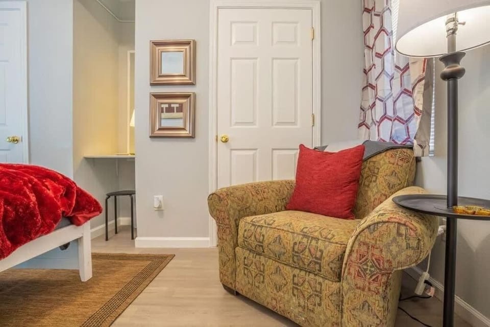 Family Apartment, Mountain View | Living area