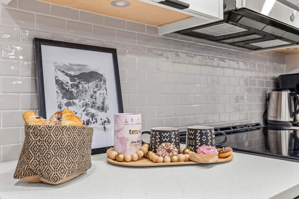 Pastries and teas were used for photoshoot purposes only.