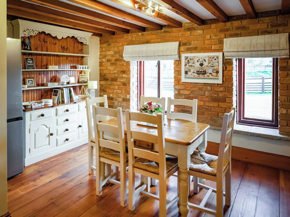 Dining Area | The Threshing Barn - JB Farming & Country Stays, Blankney Fen