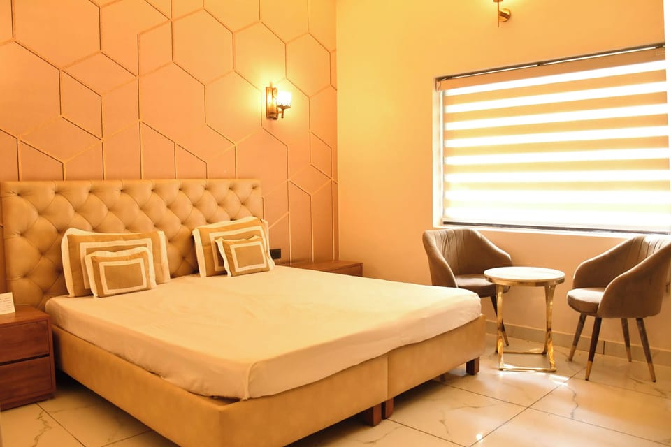 Deluxe Single Room, Garden View | Laptop workspace, free WiFi