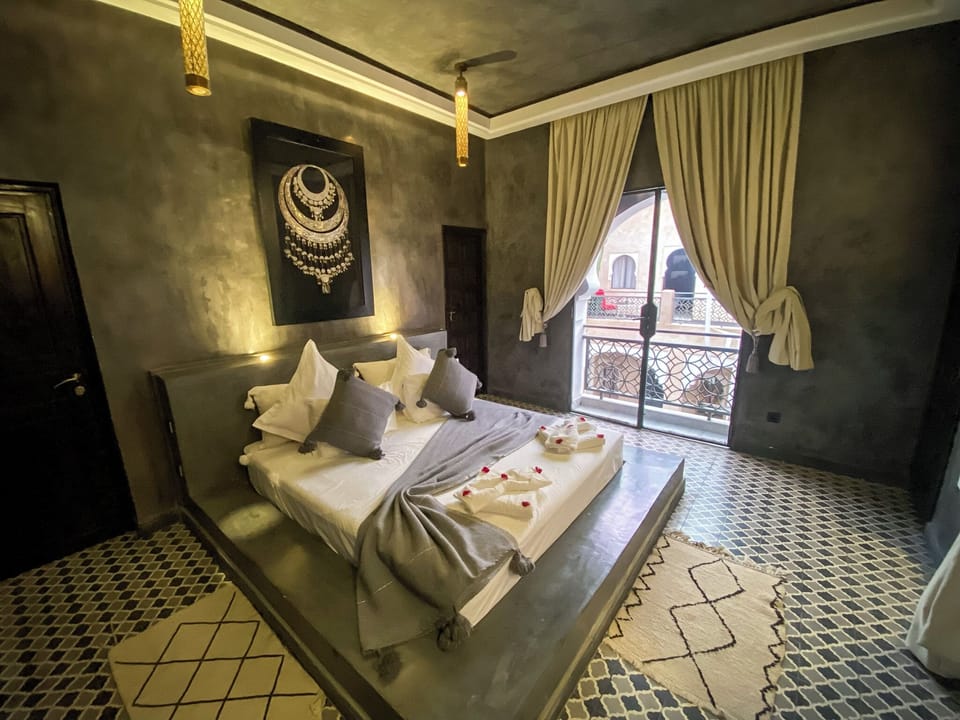 Deluxe Double Room | In-room safe, blackout drapes, cribs (free), WiFi (free)