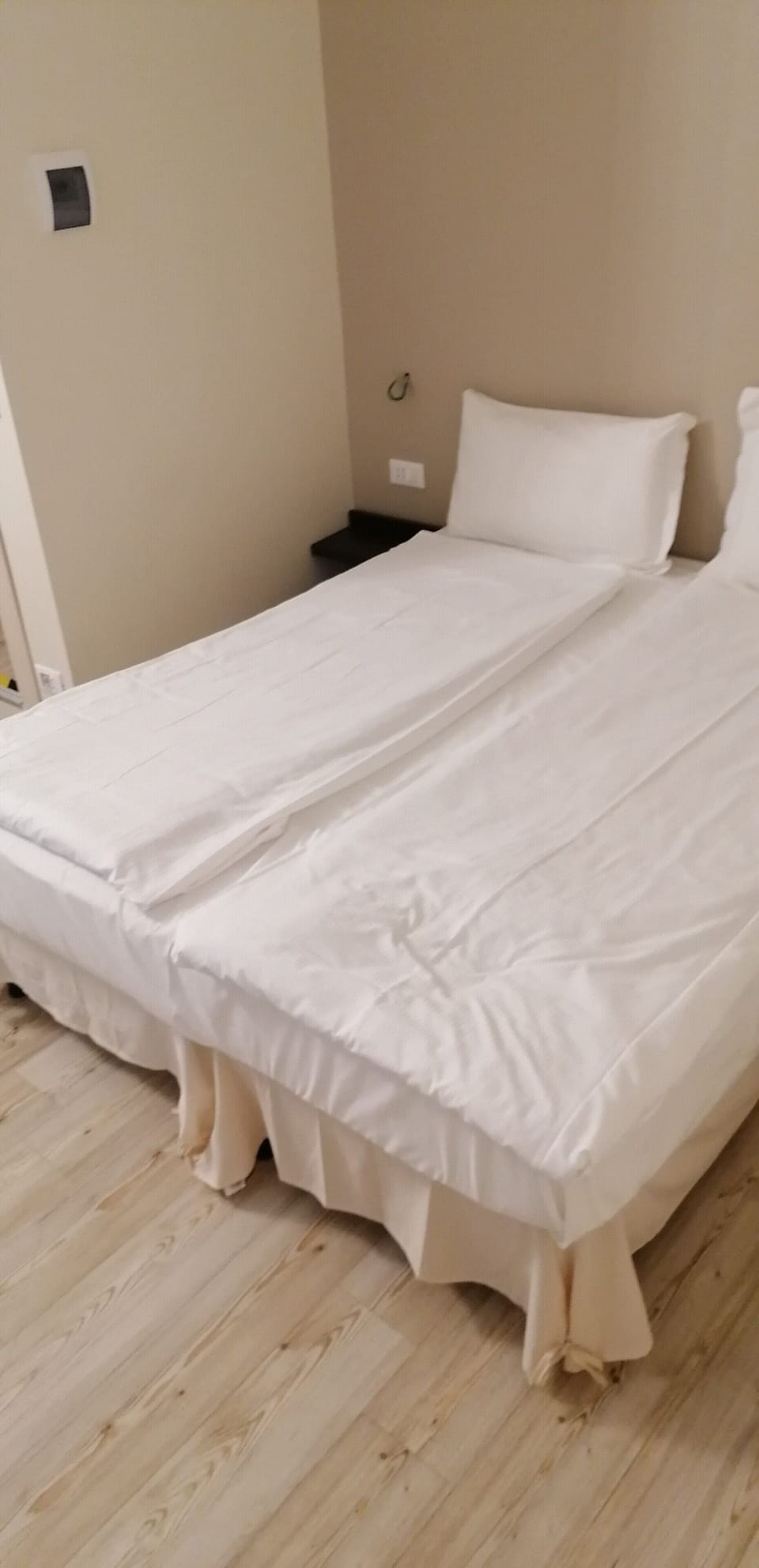 In-room safe, desk, laptop workspace, blackout drapes