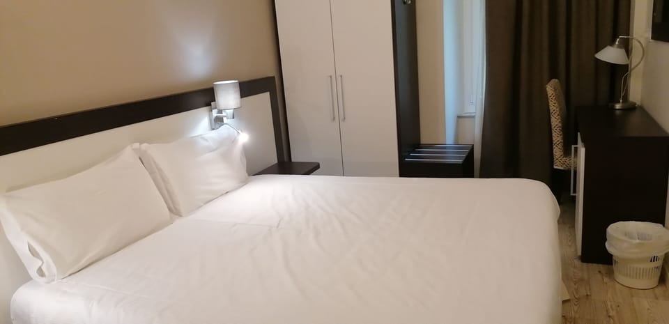 In-room safe, desk, laptop workspace, blackout drapes