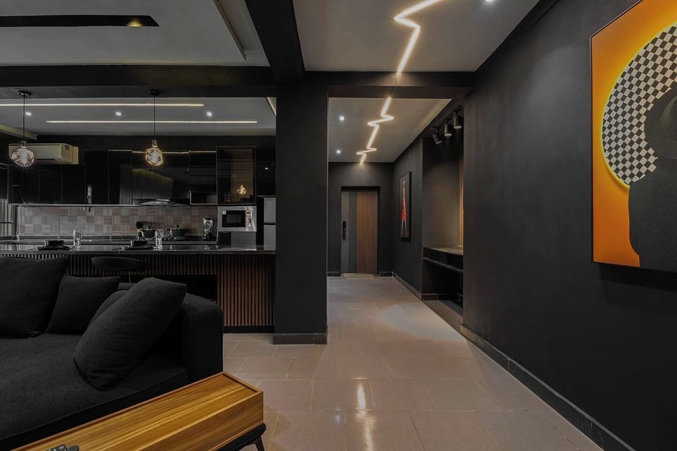 Deluxe Apartment, Balcony, City View | Interior