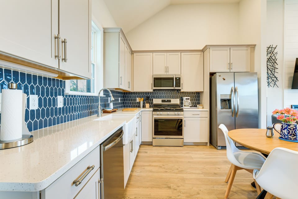 House (2 Bedrooms) | Interior