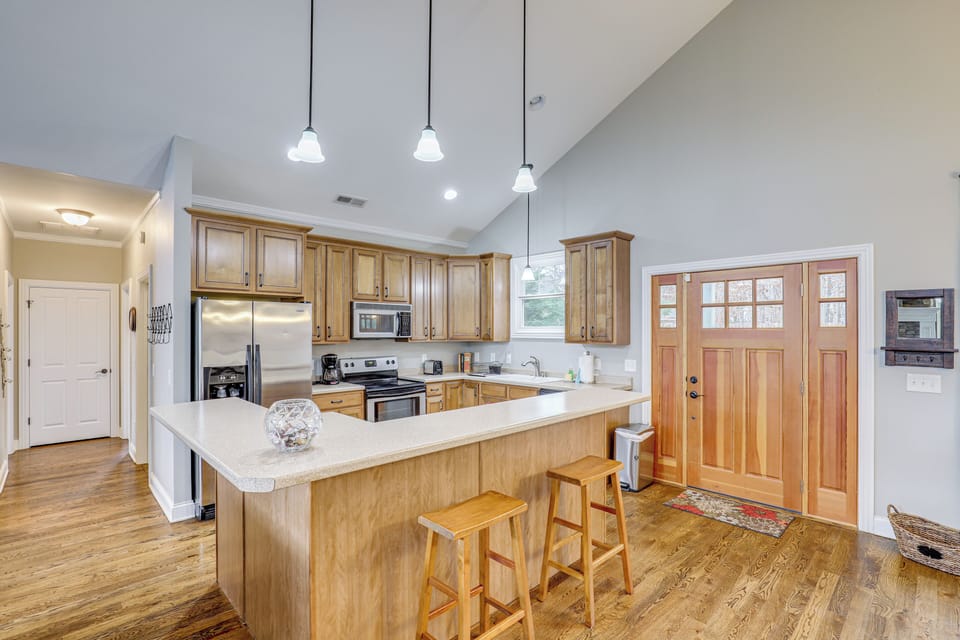 House (4 Bedrooms) | Interior
