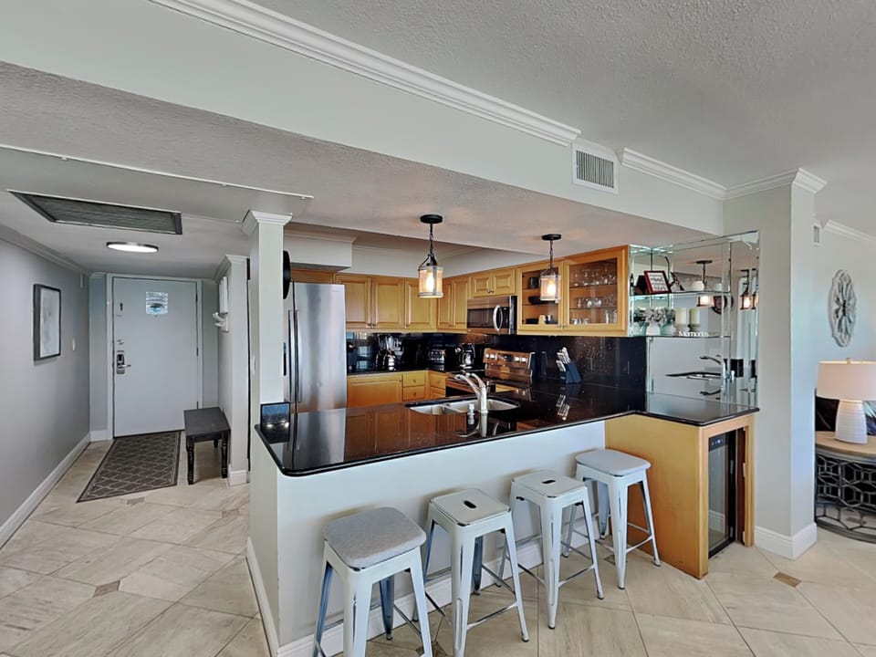 Breakfast Bar - Seating