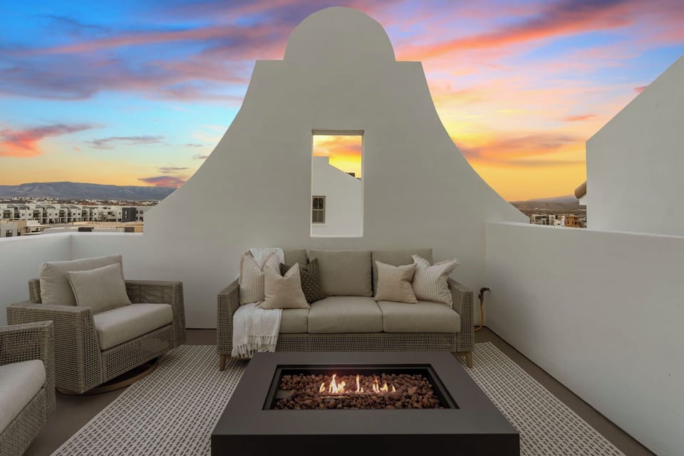 Rooftop Deck