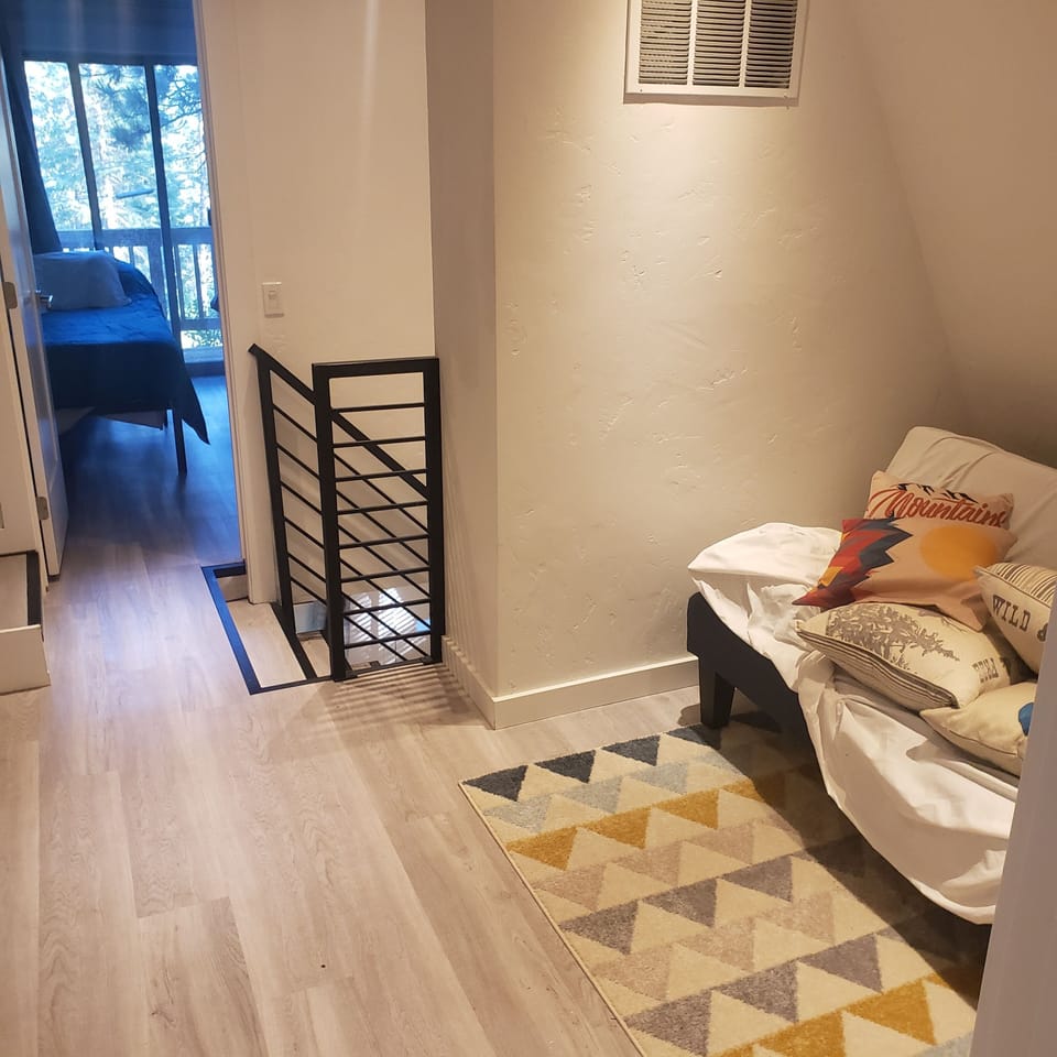 Midroom Pull out bed