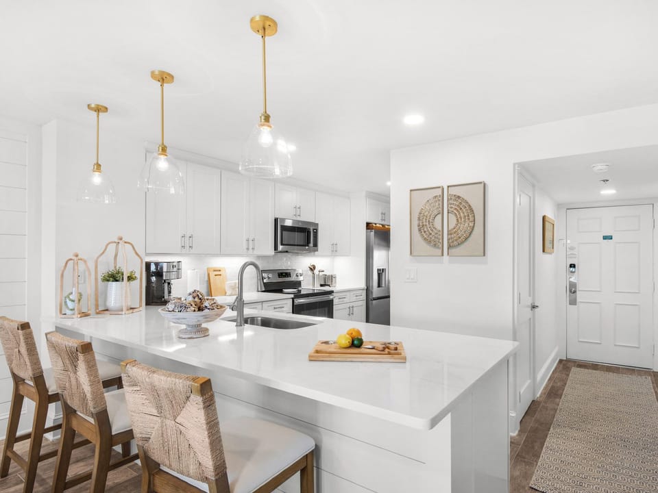 Breakfast Bar with Extra Seating