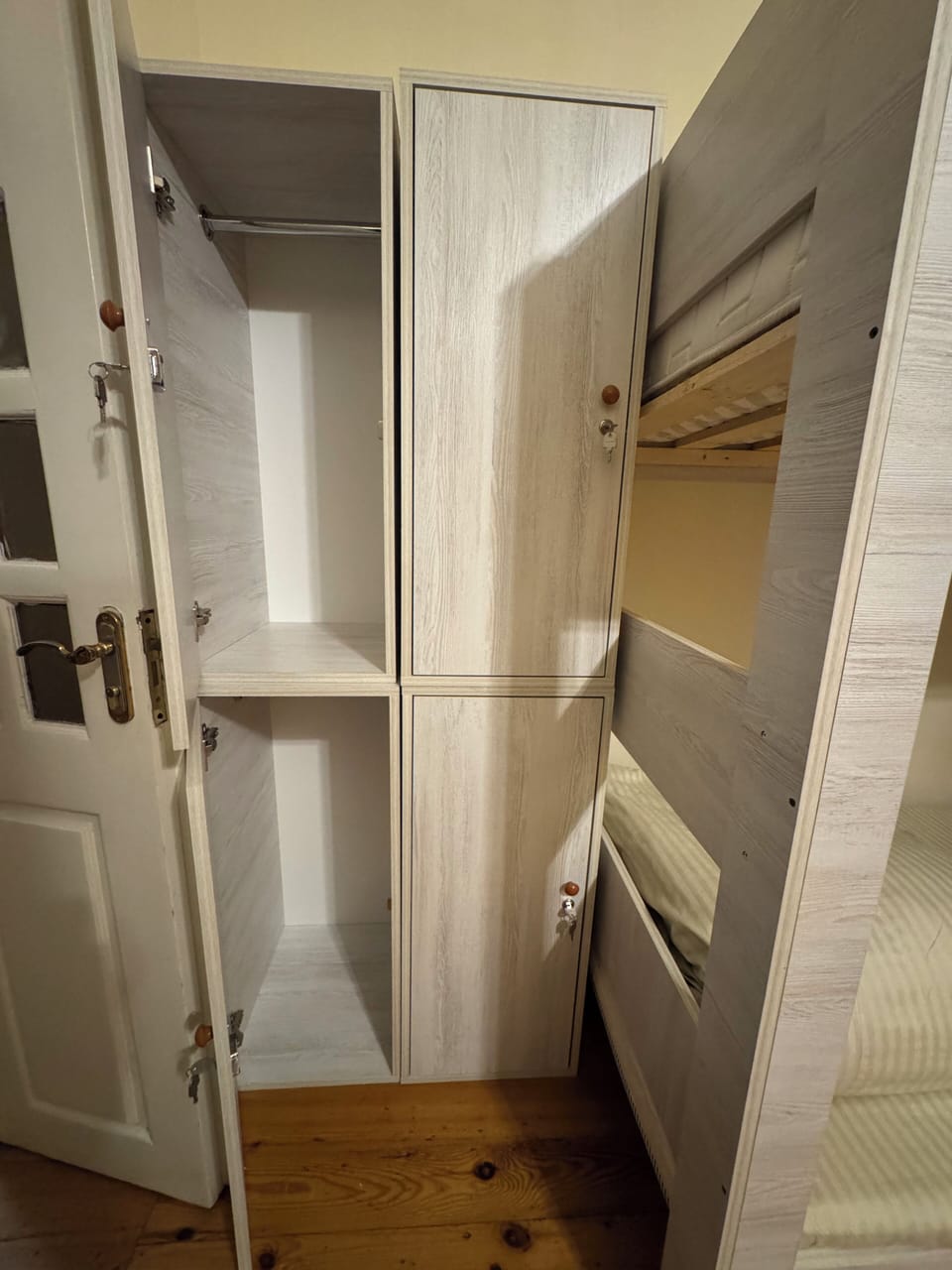 Classic Shared Dormitory | Soundproofing, iron/ironing board, free WiFi