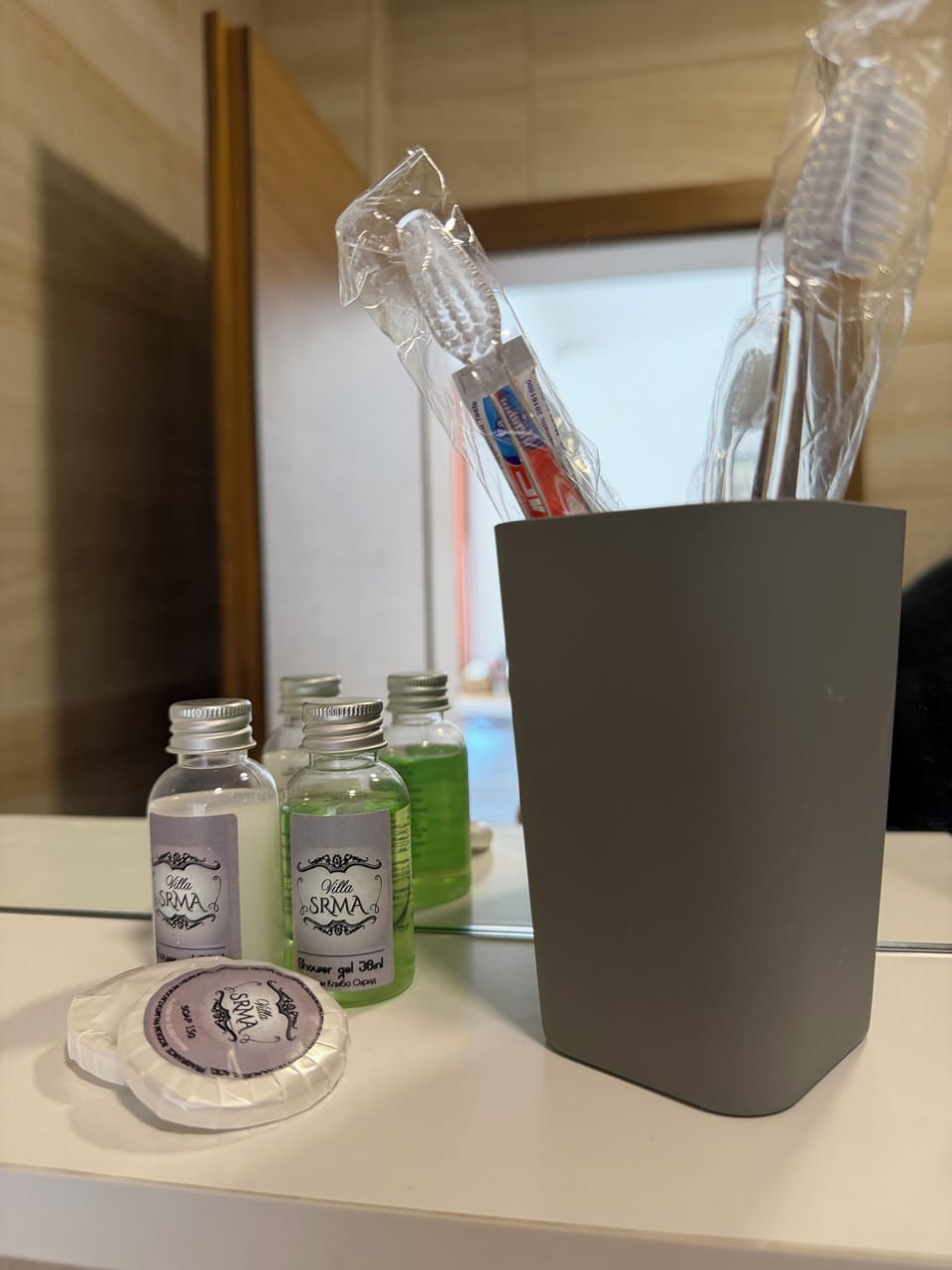 Luxury Triple Room | Bathroom amenities | Shower, hair dryer, towels, soap