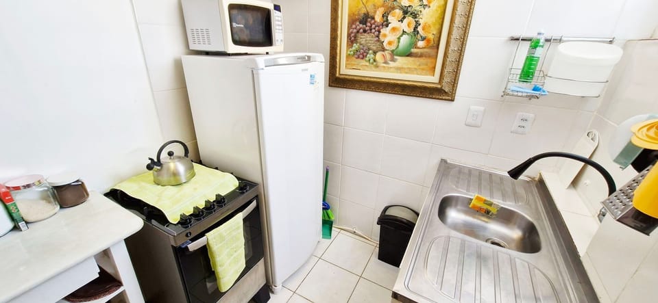 Apartment | Private kitchen | Fridge, microwave, oven, blender