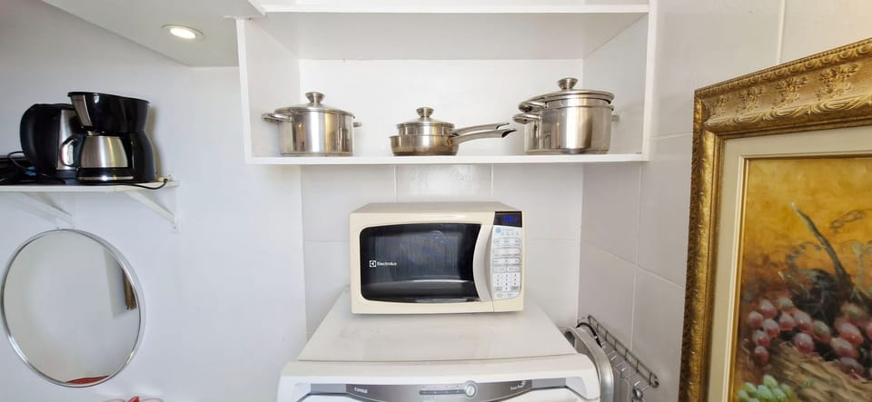Apartment | Private kitchen | Fridge, microwave, oven, blender