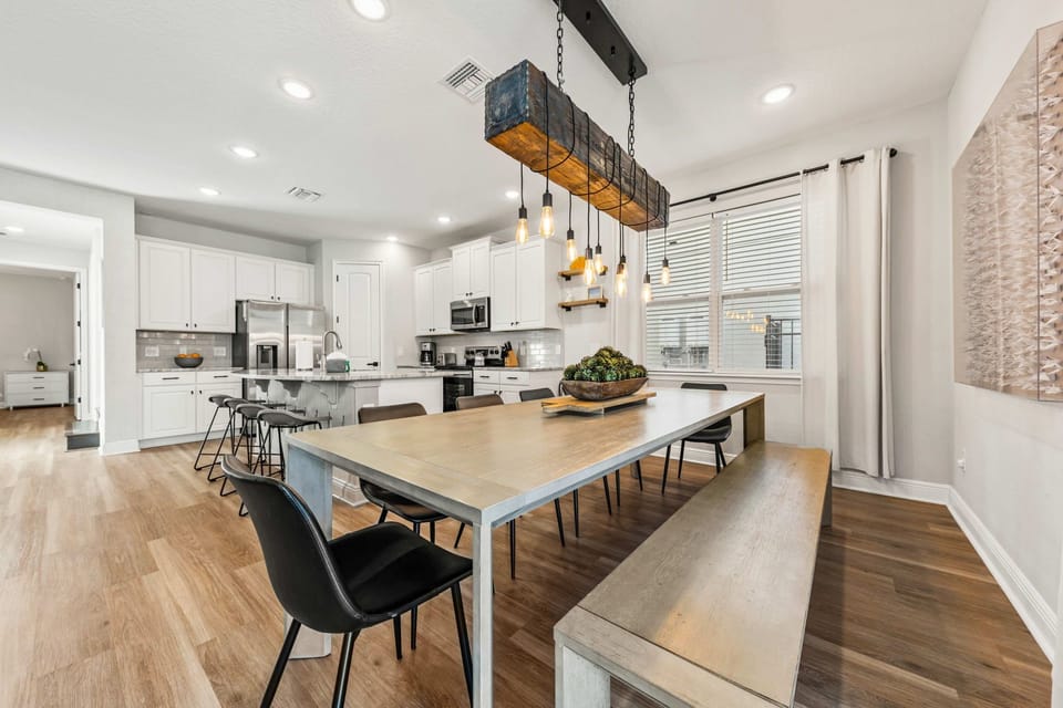 9-web-or-mls-LetsGoClick-008