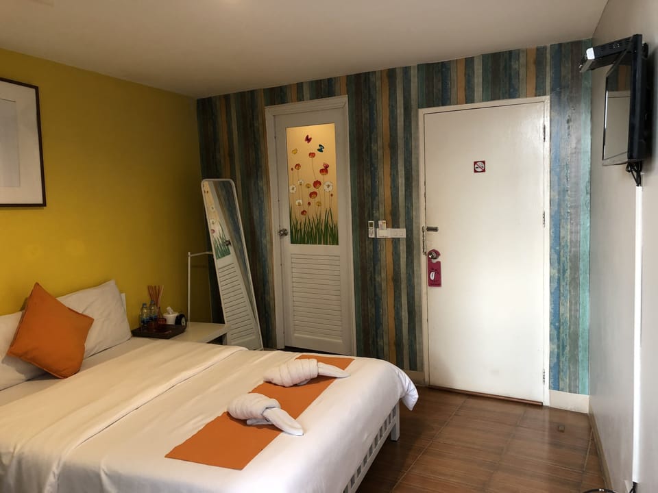 Deluxe Double Room | In-room safe, free WiFi, bed sheets