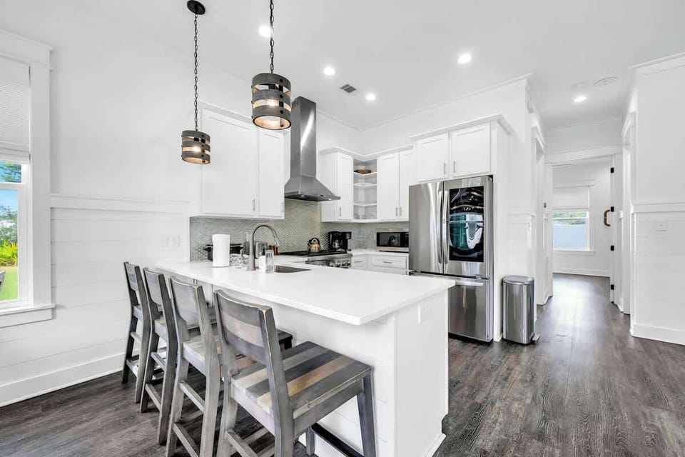 Fully equipped kitchen for all your cooking needs