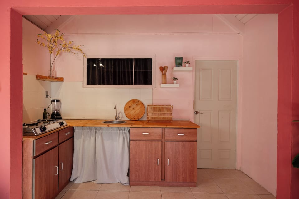 Fully equipped kitchenette for easy meals