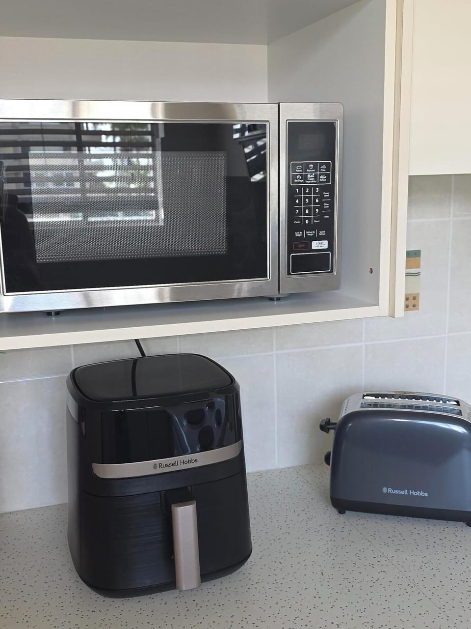 Air Fryer, Toaster, Microwave oven