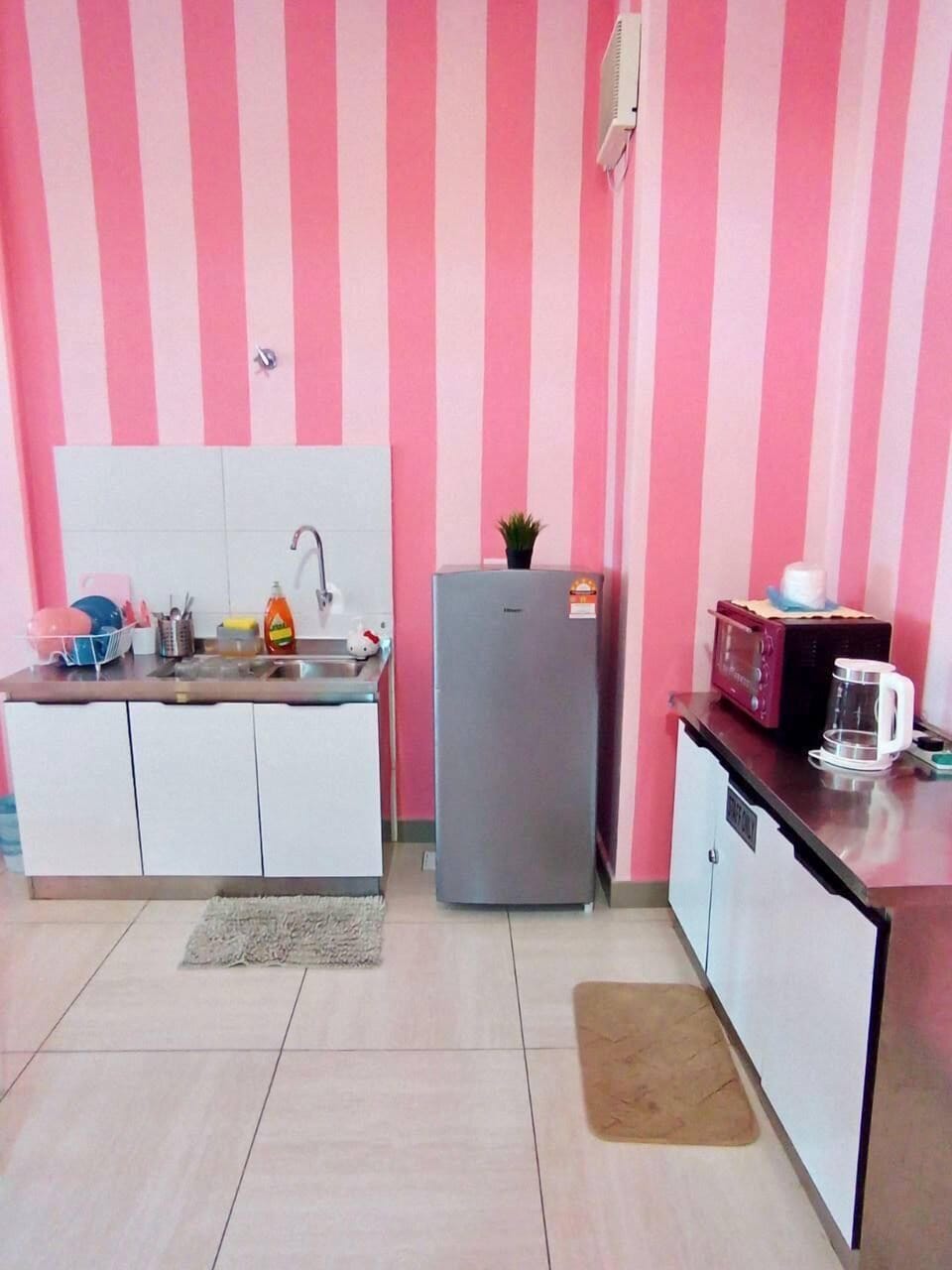 Apartment, City View | Private kitchen