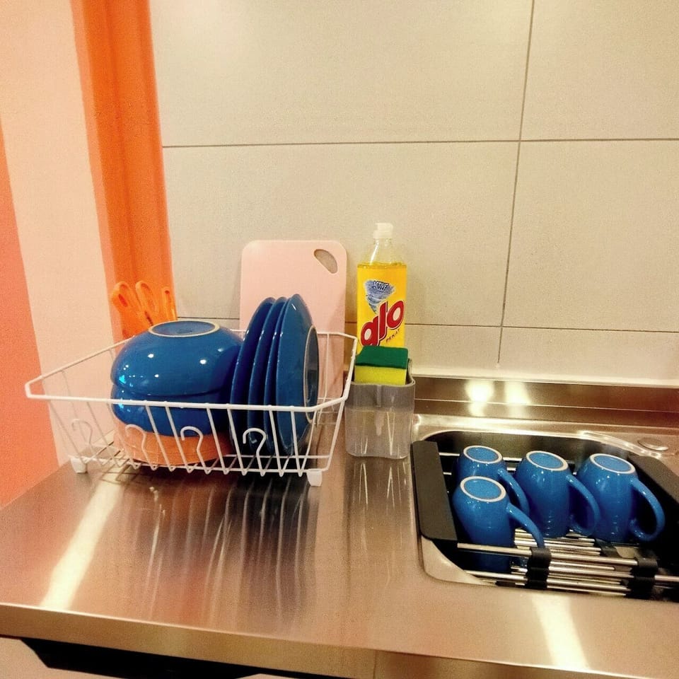 Apartment, City View | Private kitchen