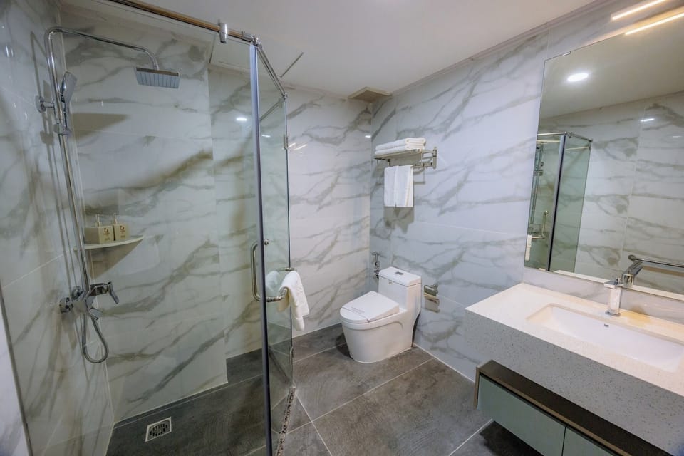 Free toiletries, hair dryer, bidet, towels