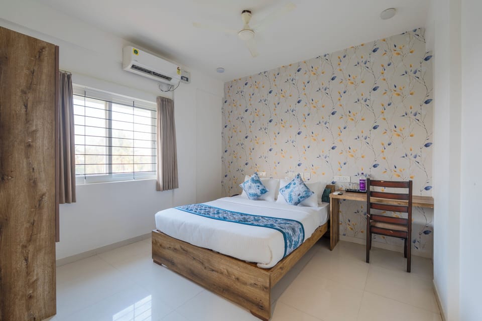 Deluxe Double Room | Desk, free WiFi