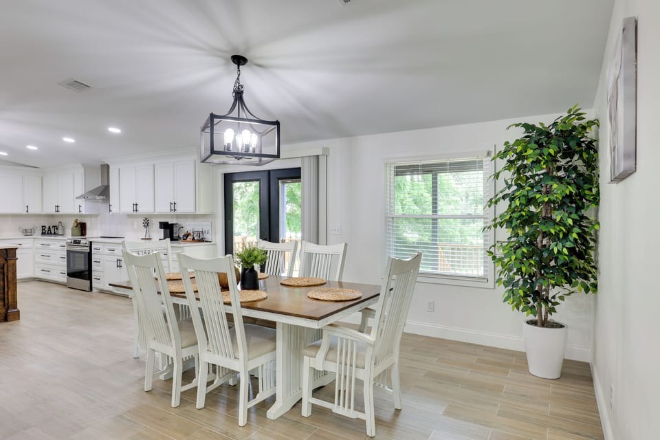House (4 Bedrooms) | Interior