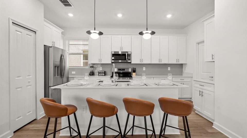 House | 5 bedrooms, desk, high-speed internet