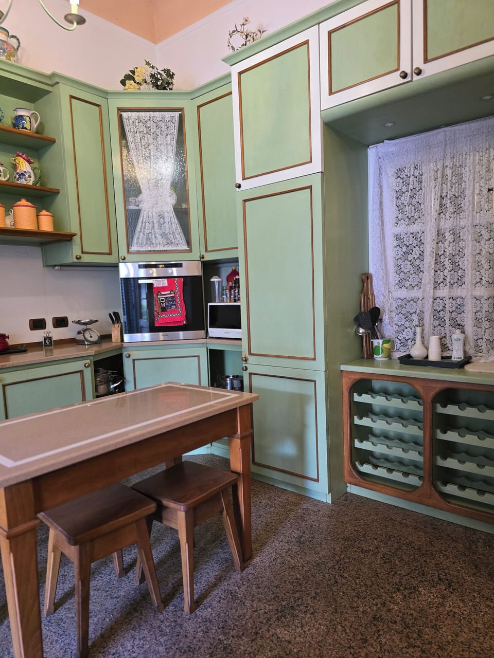 Private kitchen